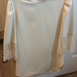 See By Chloe Cream Lace Bell-Sleeve Tunic